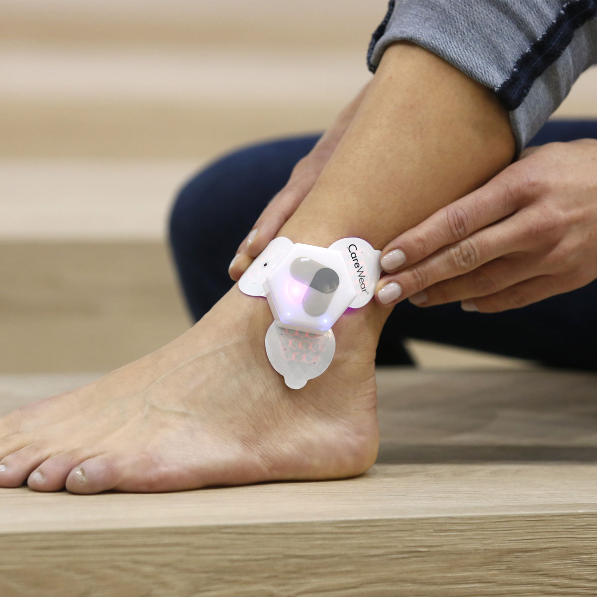 CareWear Light Patch Clover, Single Eastern Currents